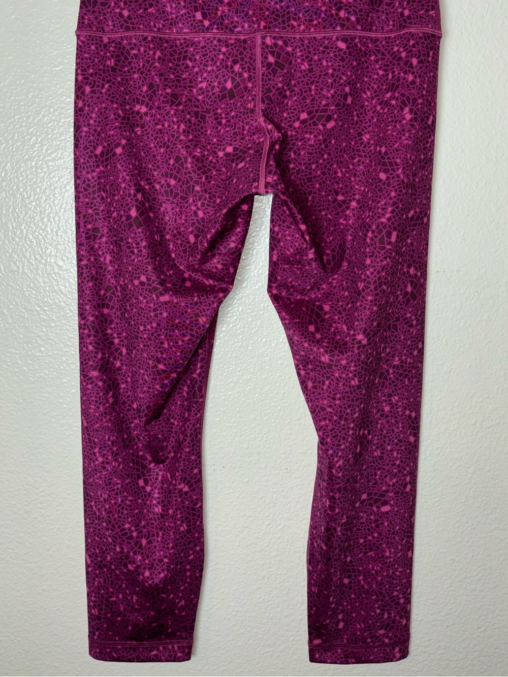 Lululemon High Times Pant(Full-On Luxtreme)Paradise Geo Regal Plum Multi size 12 - Picture 12 of 16
